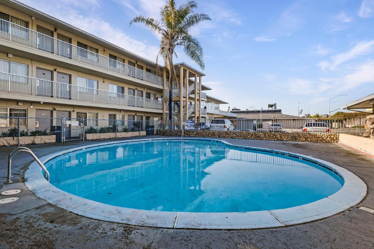 Heritage Inn Express Hayward Esterno foto