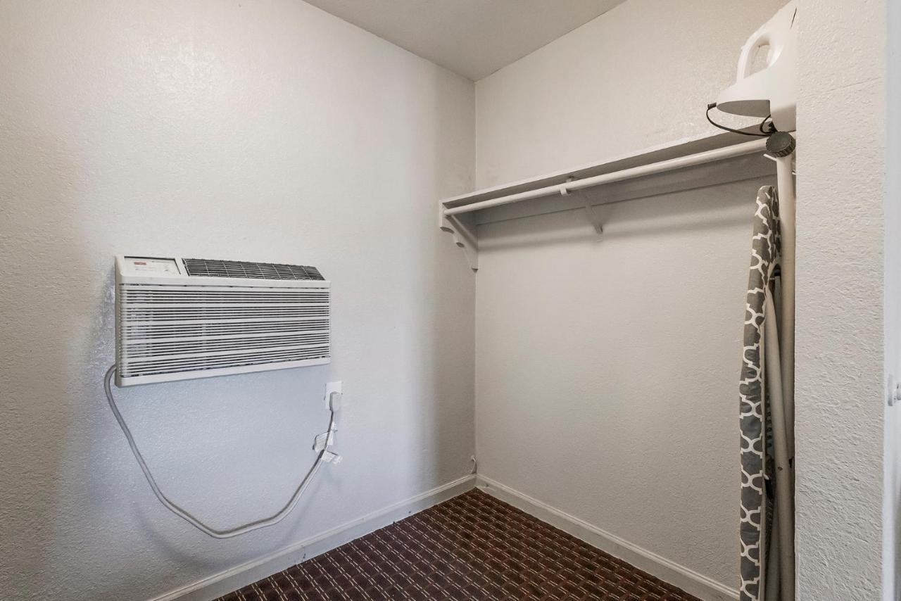 Heritage Inn Express Hayward Esterno foto