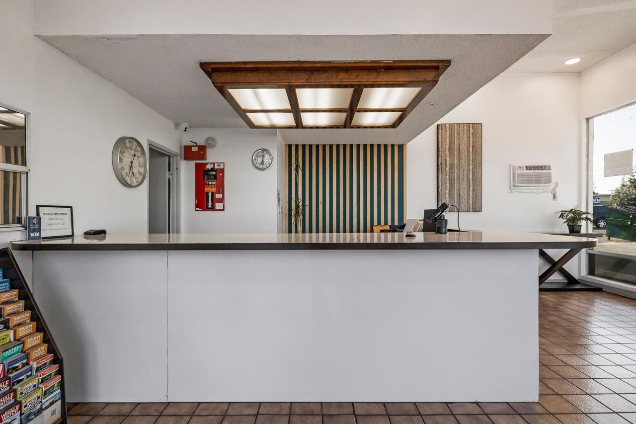 Heritage Inn Express Hayward Esterno foto