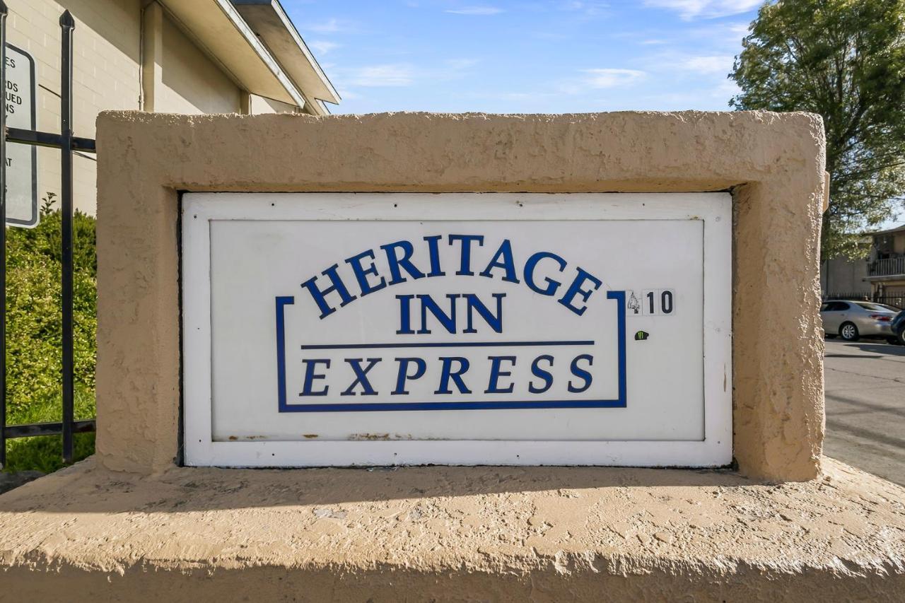 Heritage Inn Express Hayward Esterno foto