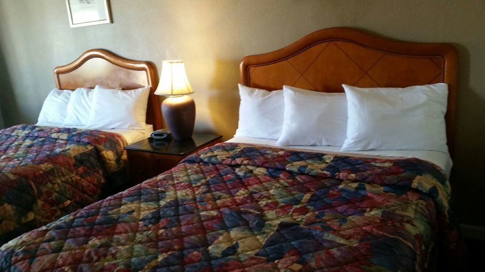 Heritage Inn Express Hayward Esterno foto