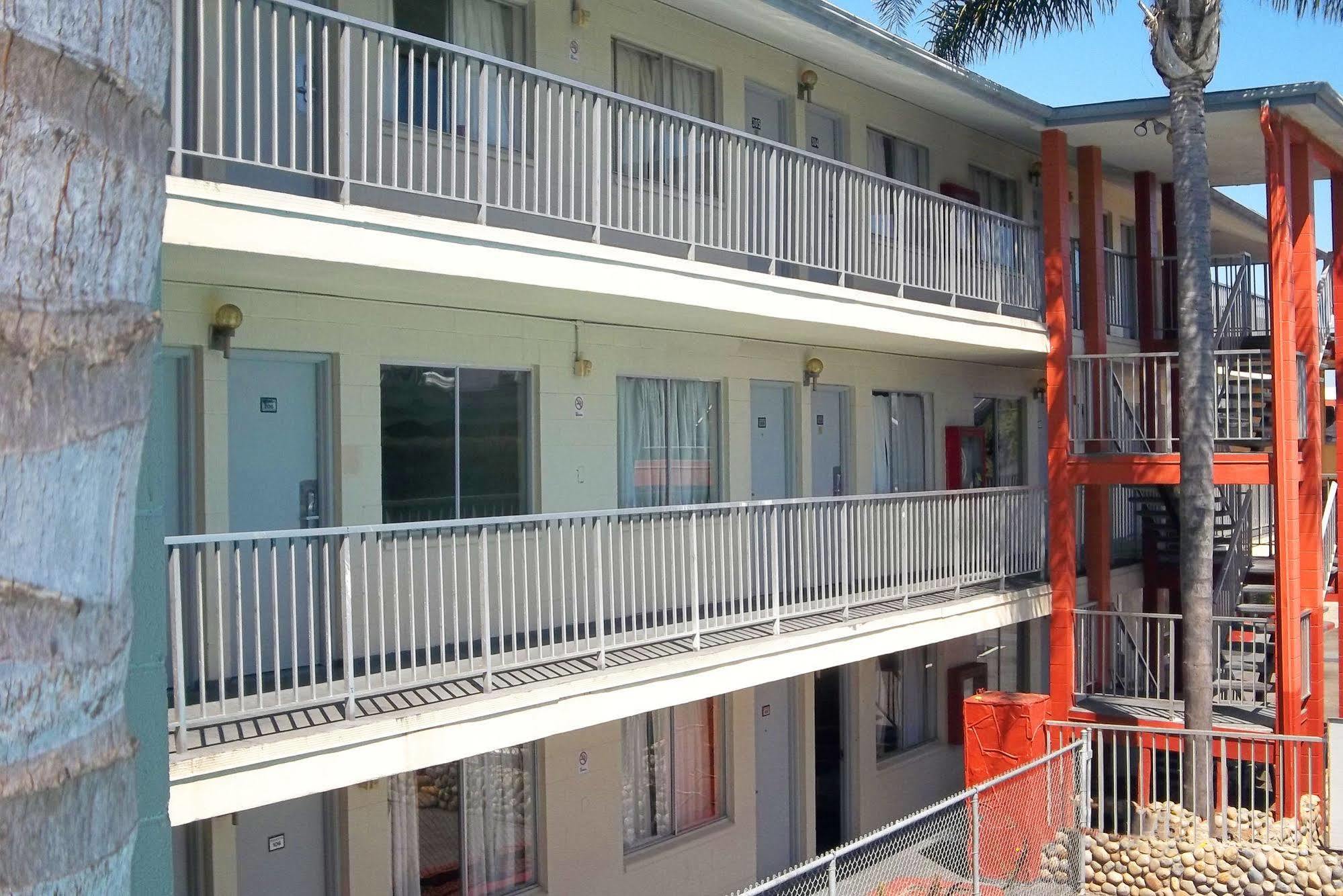 Heritage Inn Express Hayward Esterno foto