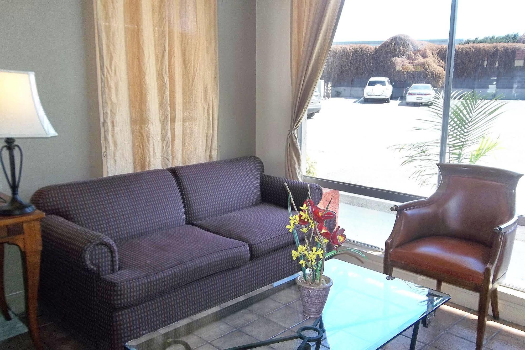 Heritage Inn Express Hayward Esterno foto