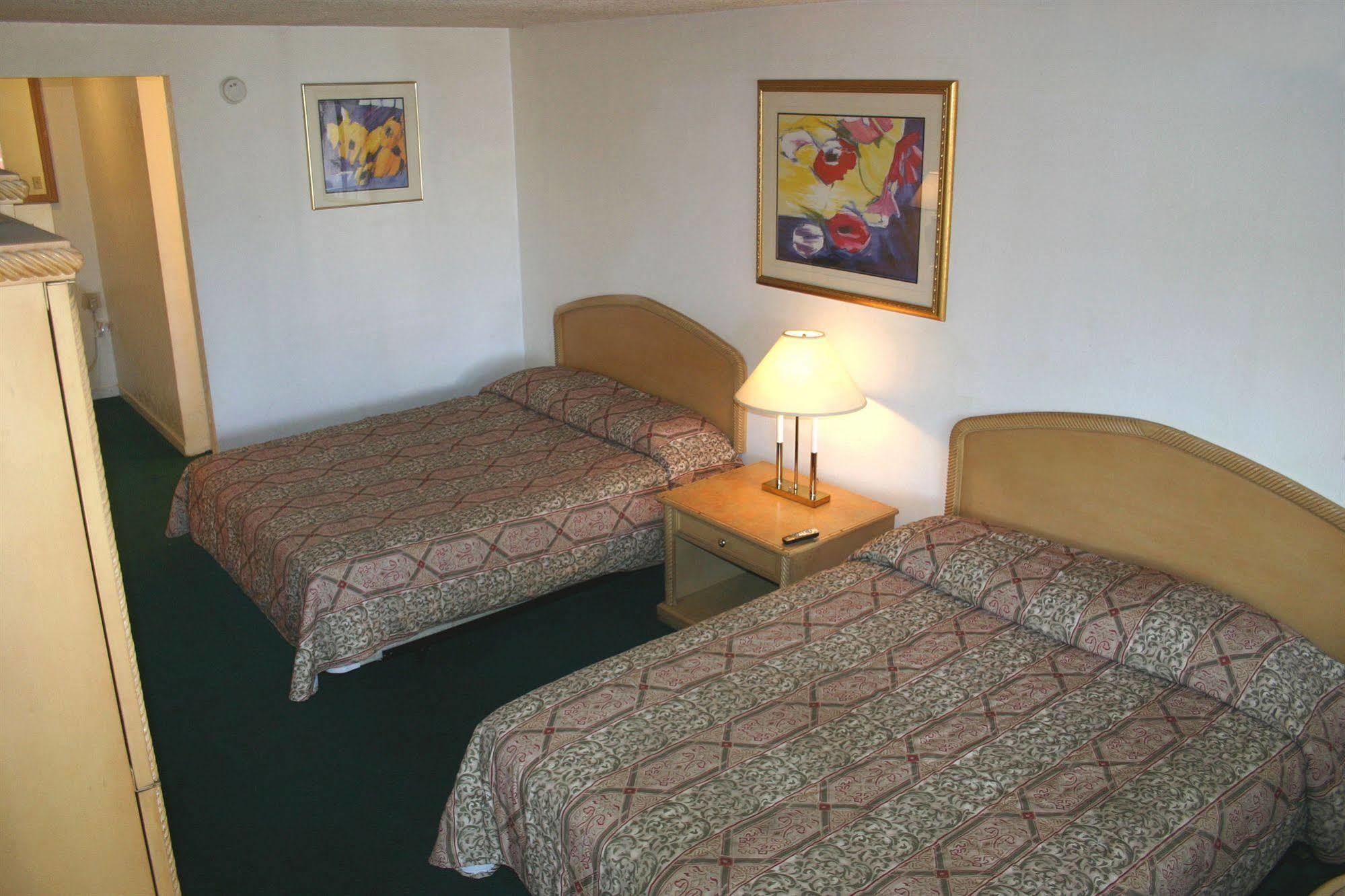 Heritage Inn Express Hayward Esterno foto