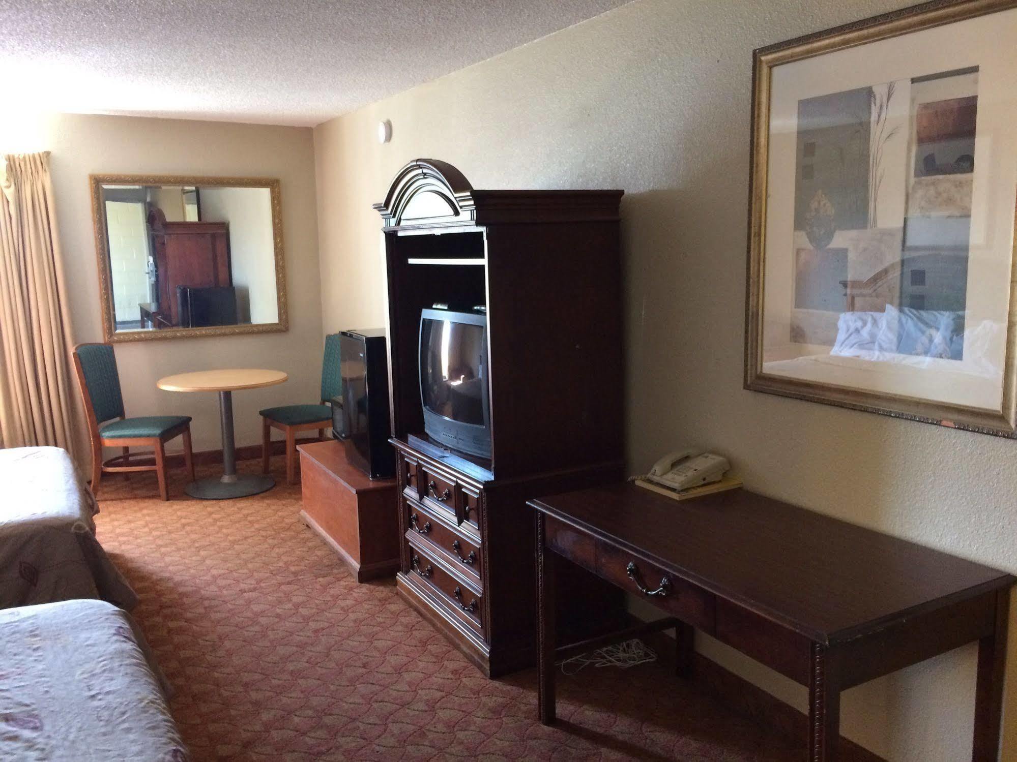 Heritage Inn Express Hayward Esterno foto