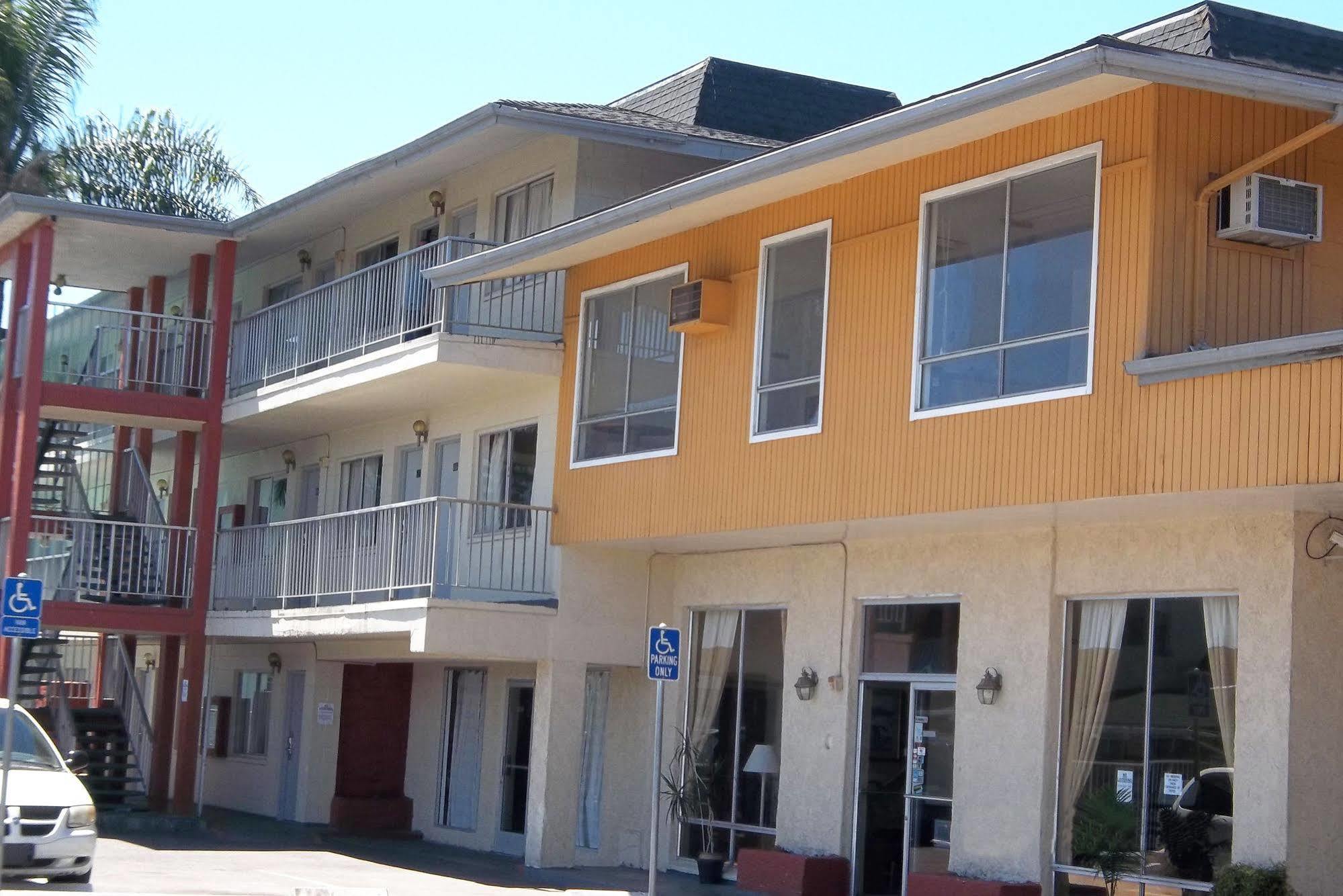 Heritage Inn Express Hayward Esterno foto